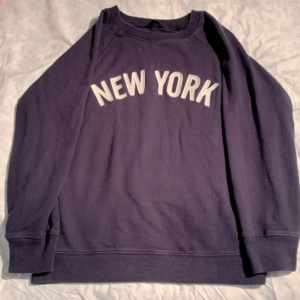 New York sweatshirt